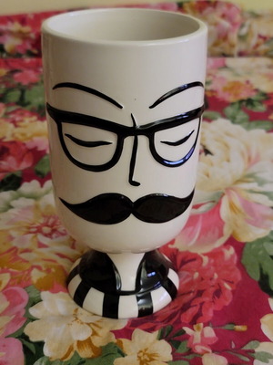 Porcelain painted figure vase