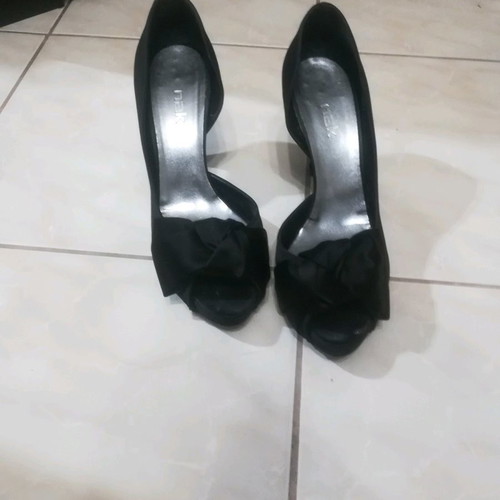 Nak satin stiletto shoes used, leather inside, 9cm heel, black