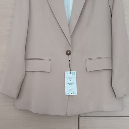 Zara satin jacket medium beige new