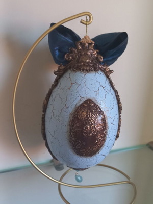 Easter egg handmade from Plexiglas new, 15 cm