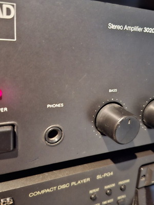 NAD 3020B integrated amplifier used, vintage audio legend