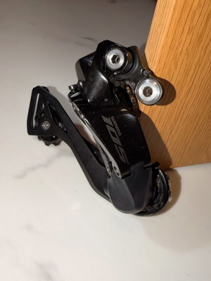 Shimano 105 RD-R7150 πίσω εκτροχιαστής 12 ταχυτήτων with one scratch