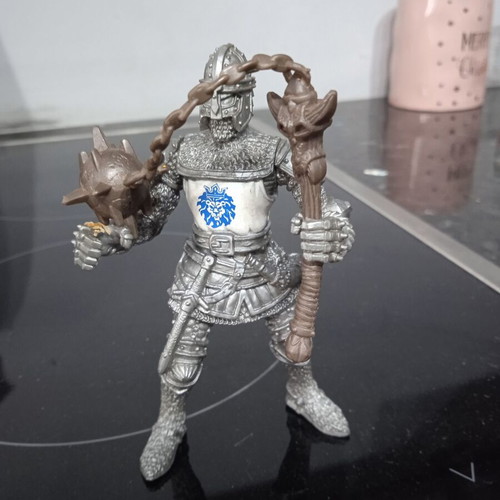 Warrior knight 9 cm like new