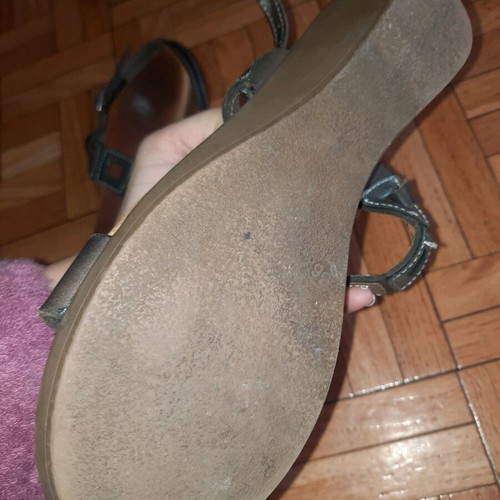 Leather sandals used size 36 black and silver