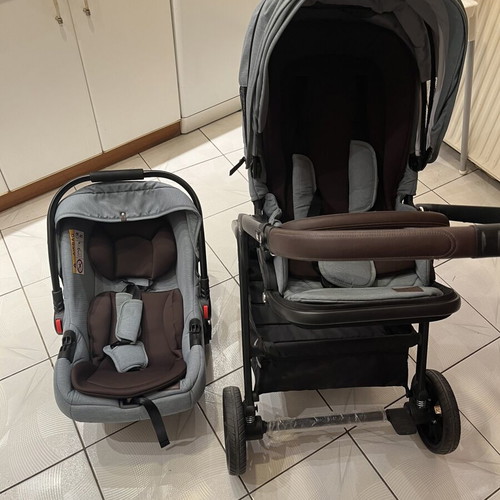 Bebe Stars Baby Stroller like new with egg and accessories