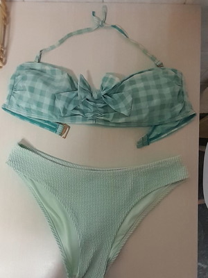 Бански Juicy Couture L-XL зелен каре, като нов