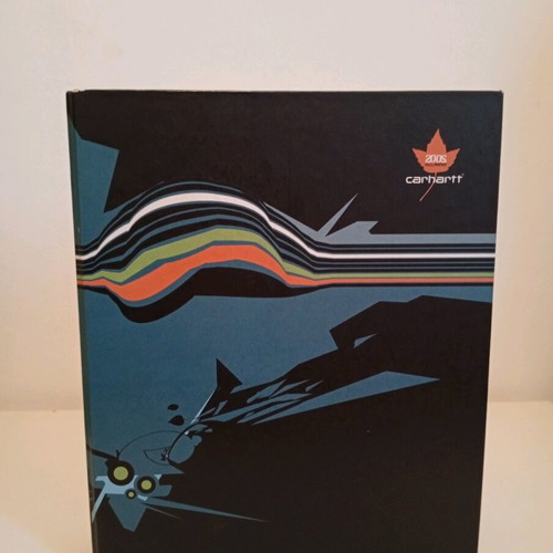 Carchartt folder used, dimensions 22x27x5.5 cm