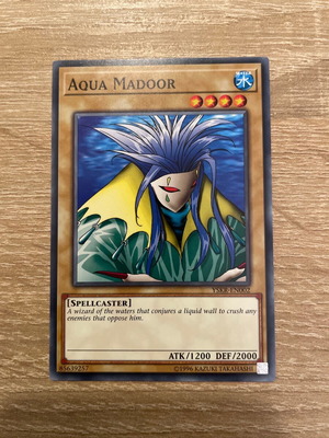 Aqua Madoor κάρτα Yu-Gi-Oh! σαν καινούργιο με προστατευτική θήκη