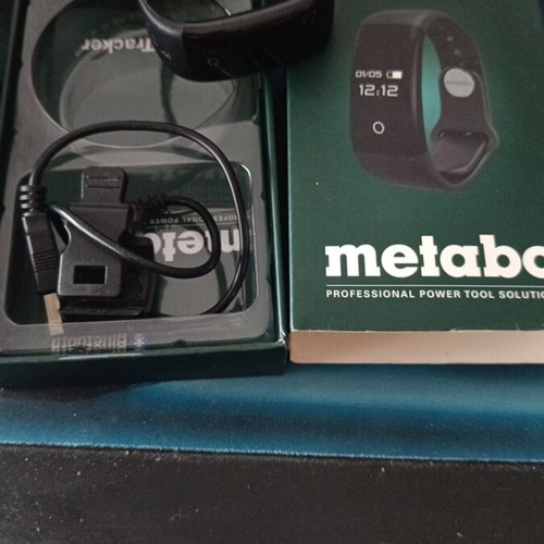 Metabo smart watch like new
