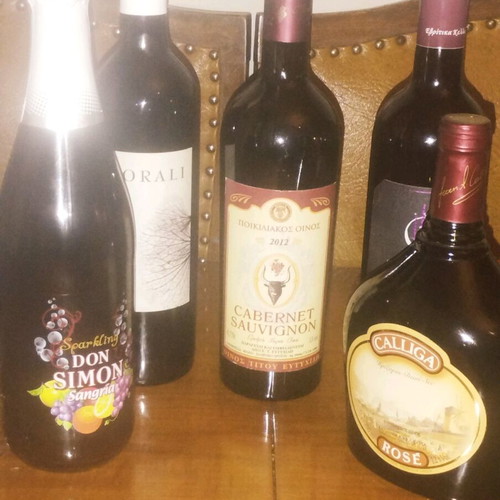 Wine pack of 5 new with varieties Cabernet Sauvignon, Galliga, Corali, Sangria, Orfeas