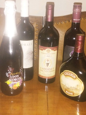 Wine pack of 5 new with varieties Cabernet Sauvignon, Galliga, Corali, Sangria, Orfeas