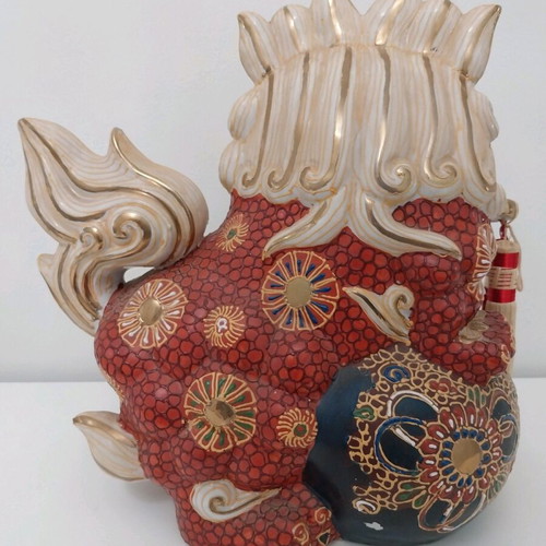 Okinawa Shi Shi Dog ceramic statue Kutani Japan