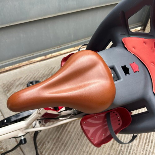 Sector city bike with child seat, aluminum frame