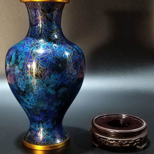 Cloisonné Vase 33cm like new without base