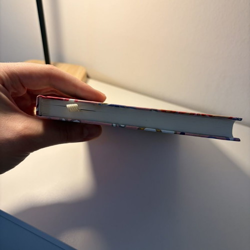 Agenda new, blank pages, hardcover with embossed design