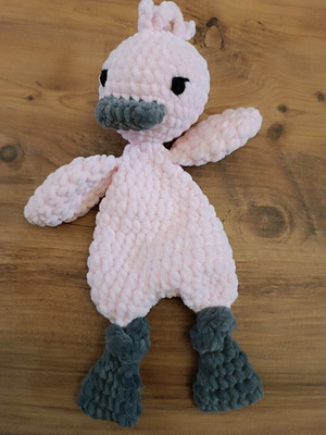 Handmade knitted cuddle duck new