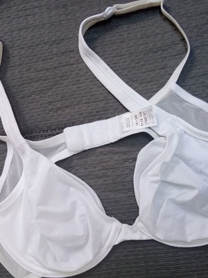 Marks & Spencer white bra size 34B (75B)