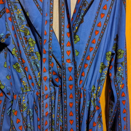 Hemithea dress size M/L like new, multicolored with belt