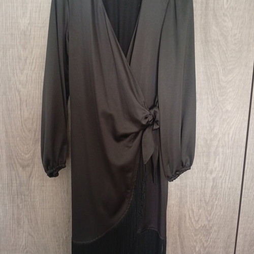 Desirée satin dress like new, size L, black