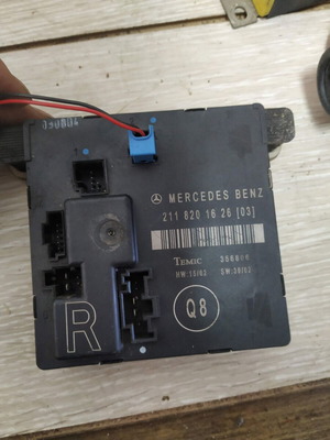 Mercedes E Class W211 rear right door module used