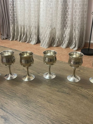 Metallic liqueur glasses like new, set of 6