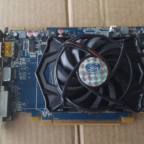 AMD Radeon Sapphire HD 5670 graphics card like new, 1024MB GDDR5