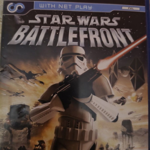 Star Wars Battlefront PS2 like new, complete without scratches