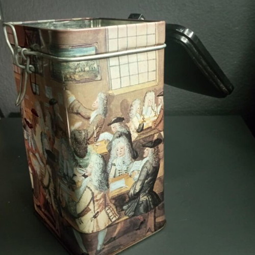 Vintage metal container 20cm used