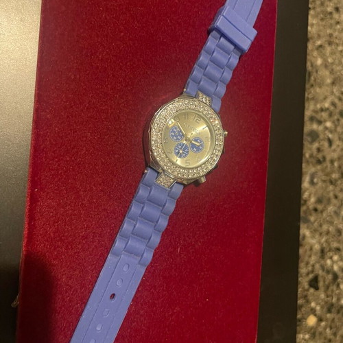 Geneva wristwatch like new with blue silicone strap