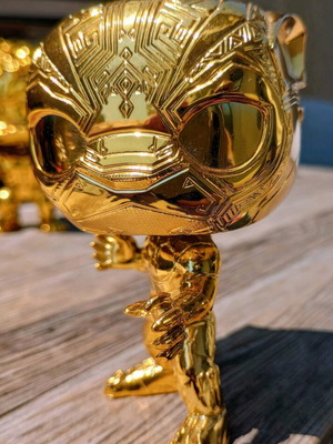 Funko Marvel gold edition used, set of 6