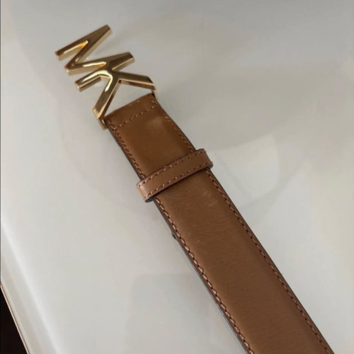 Michael Kors women's belt used, size 90