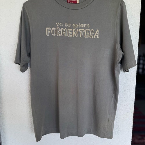 Guess T shirt medium khaki cotton like new