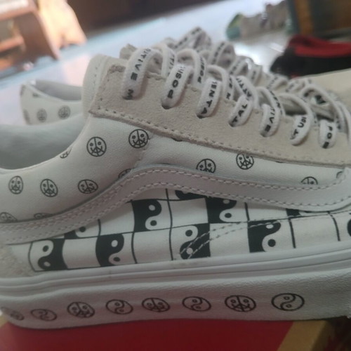 Vans Old Skool Yin Yang Casual Shoes new, size 38.5, white