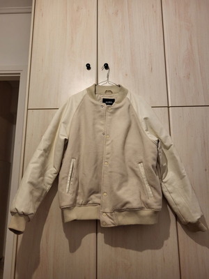 Pull & Bear Varsity Jacket beige with leather sleeves size L like new