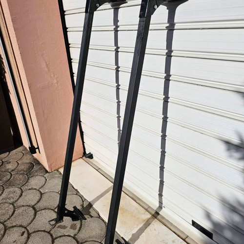 Hermes roof bars used