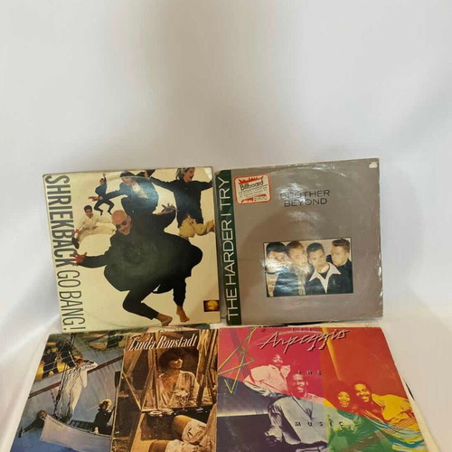 Vinyl records used, set of 5, various
