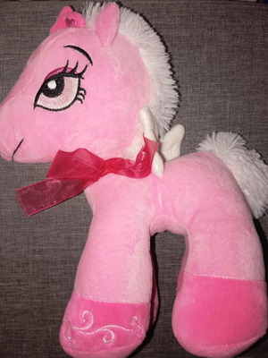 Pink plush unicorn like new