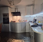 Kitchen like new with gift