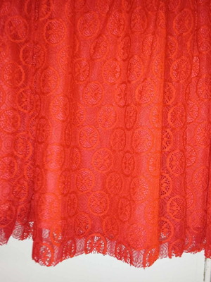 Children's lace skirt like new, red, size 140 cm