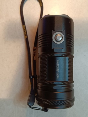 Φακός Nitecore TM06S Tiny Monster σαν καινούργιο