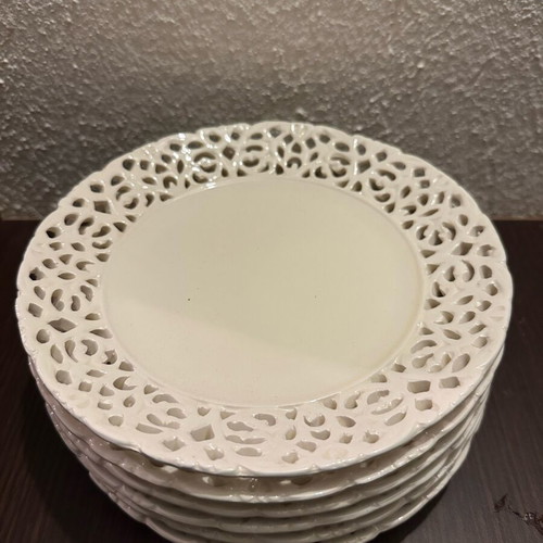 MSA Home Collection porcelain plates set of 8 new