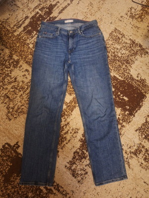 Tommy Hilfiger women's jeans M like new, blue, straight fit
