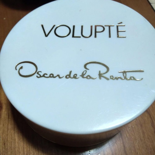 Volupté body powder Oscar de la Renta new, vintage 1992