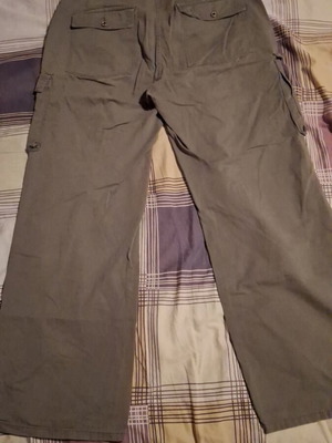 Bershka cargo pants, size 42, green