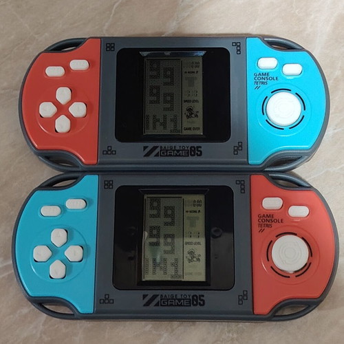 Tetris game consoles like new, set of two