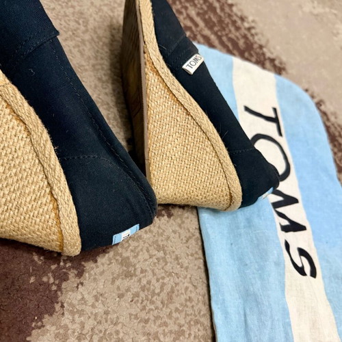 Toms platform shoes used, size 37, black and beige