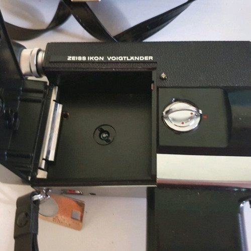 Zeissikon Voigtlander Moviflex ES8 film camera used, with two films