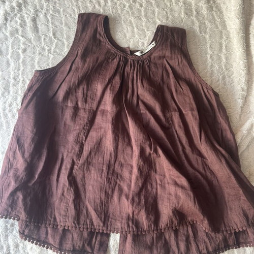 Zara Dusty Plum Flowy Top with Asymmetric Hem and Button Back, Size XS, Like New