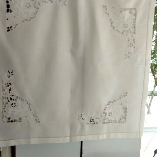 Set of 2 cotton cutwork table linens new