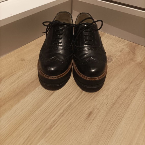 Oxford shoes like new, black, comfortable
